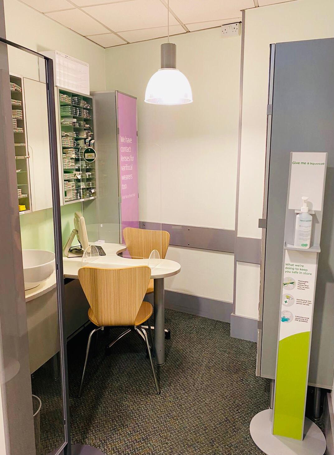 Images Specsavers Opticians and Audiologists - Chester