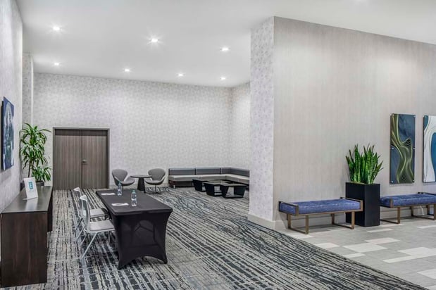 Images Embassy Suites by Hilton Atlanta Midtown