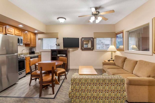 Images Hilton Vacation Club Bent Creek Golf Village Gatlinburg