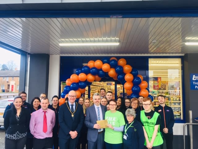 Store staff at B&M's new store in Lurgan were delighted to welcome representatives from Craigavon Samaritans, the store's chosen charity for opening day. The charity received £250 worth of B&M vouchers for taking part in B&M's special day.