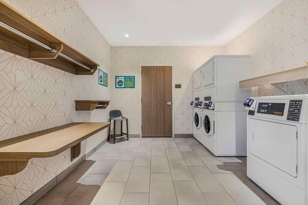 Images Home2 Suites by Hilton Colorado Springs Airport
