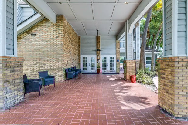 Images Meridian at Lantana