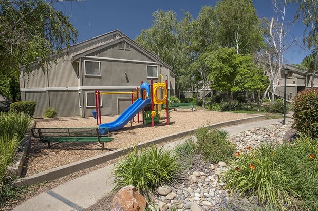 Images Zinfandel Village Apartments