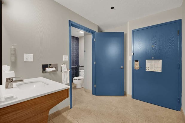 Images Spark by Hilton Plymouth