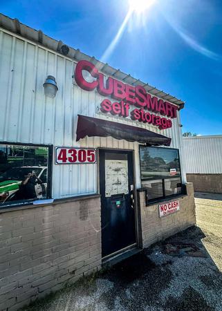 Images CubeSmart Self Storage