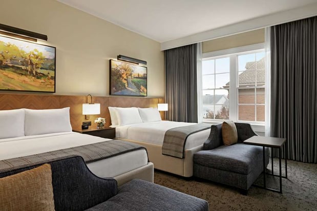 Images The Harpeth Franklin Downtown, Curio Collection by Hilton