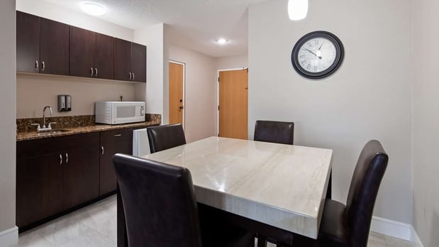 Images Best Western Plus Ambassador Suites Venice