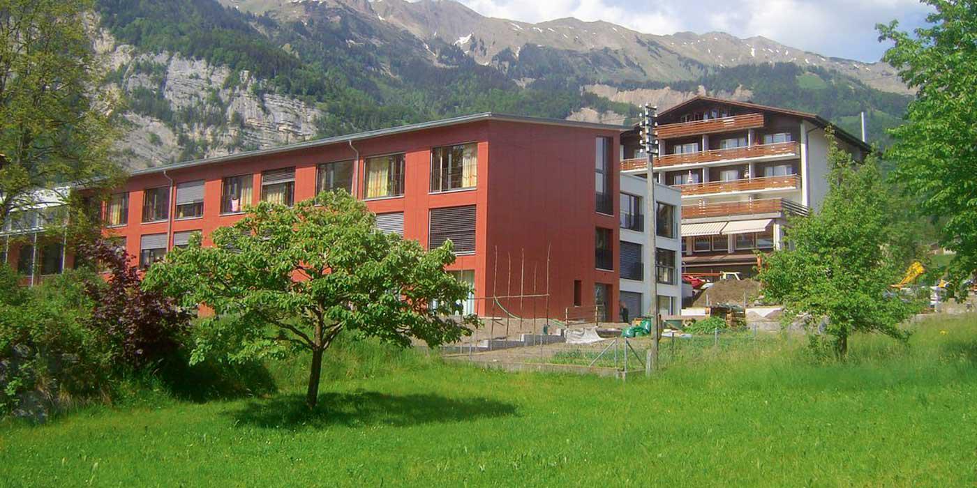 Alters- und Pflegeheim Brienz EGW AG, Hauptstrasse 256 in Brienz