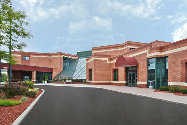 Images Holiday Inn Manitowoc by IHG