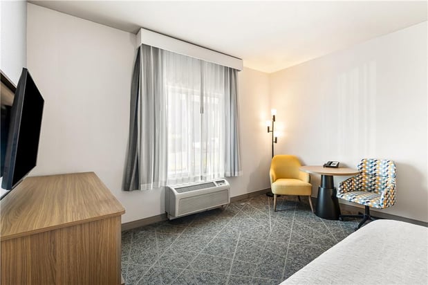 Images Hampton Inn & Suites Merced