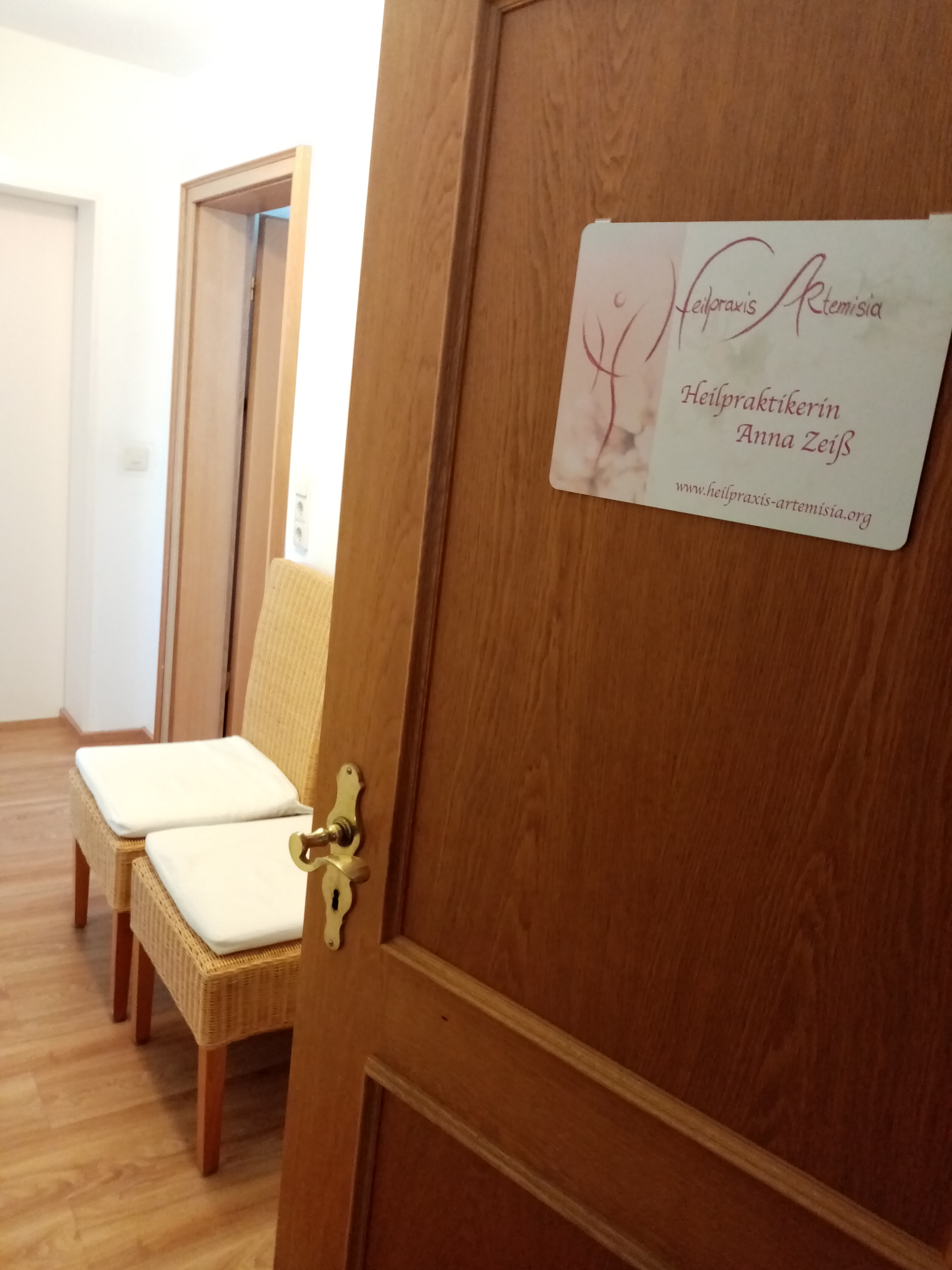 Heilpraxis Artemisia, Rathausstr. 6 in March