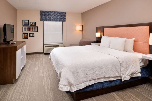 Images Hampton Inn Emporia