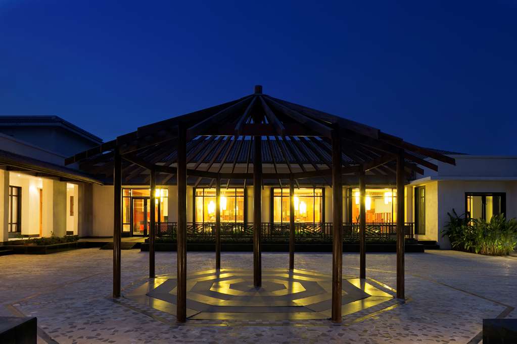 Radisson Blu Resort & Spa, Alibaug - Closed