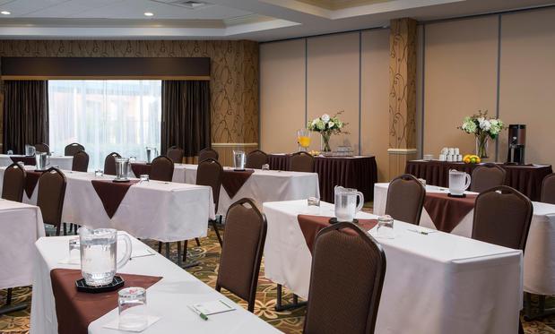 Images Holiday Inn Resort Orlando Lake Buena Vista by IHG