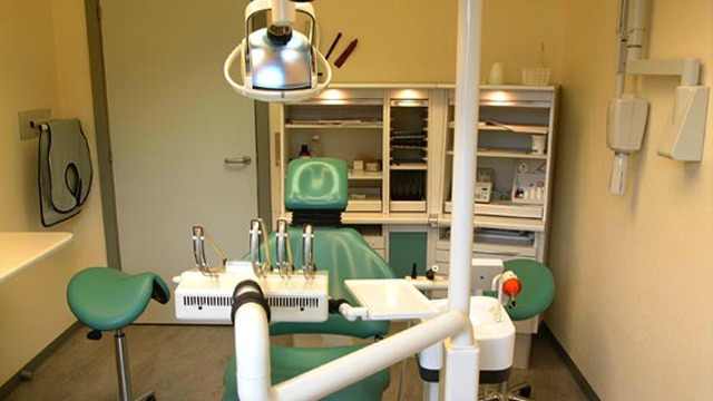 Images Tandlægerne Dæmningen 66