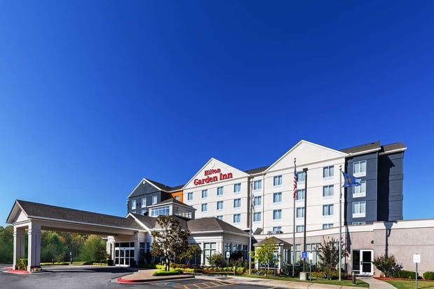 Images Hilton Garden Inn Tulsa Midtown