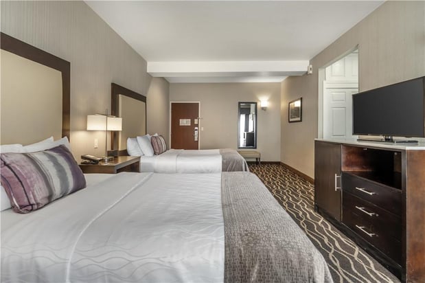 Images Best Western Plus Hotel at the Convention Center