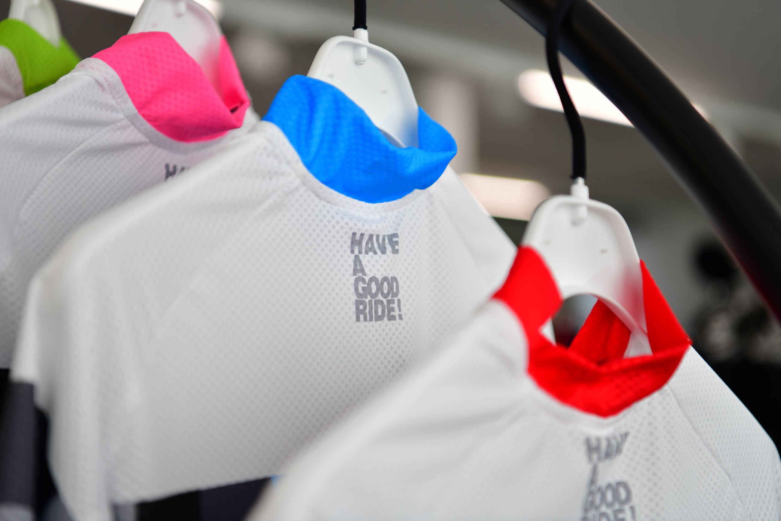 ProShop Uster, Loren-Allee 20 in Uster