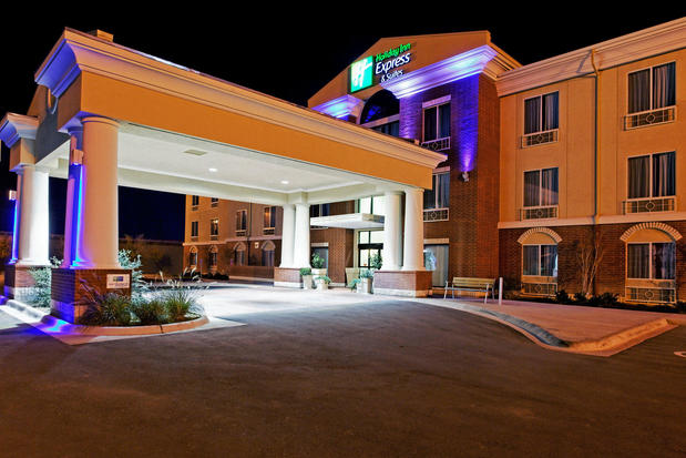 Images Holiday Inn Express & Suites Ozona, an IHG Hotel
