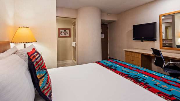 Images Inn At Santa Fe, SureStay Collection By Best Western