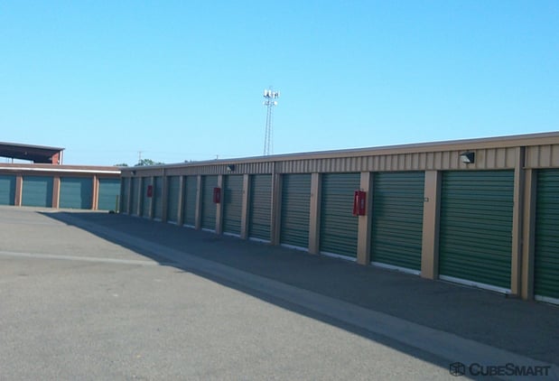 Images CubeSmart Self Storage