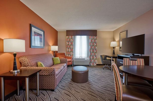 Images Hampton Inn Evansville Airport