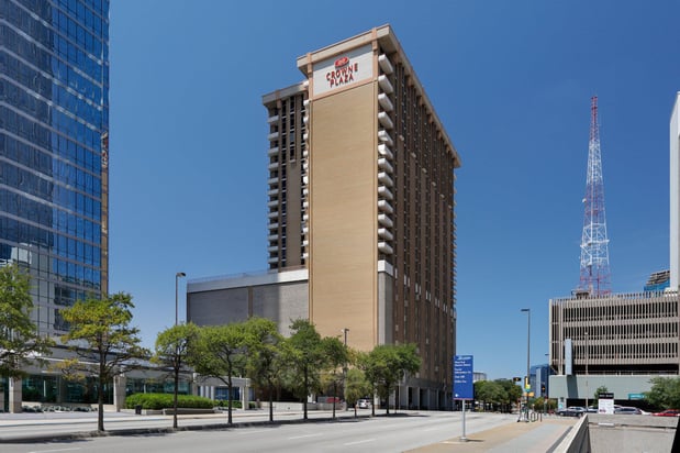 Images Crowne Plaza Dallas Downtown by IHG