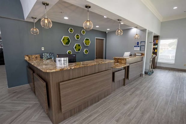 Images Best Western Plus Vermilion River Inn & Suites
