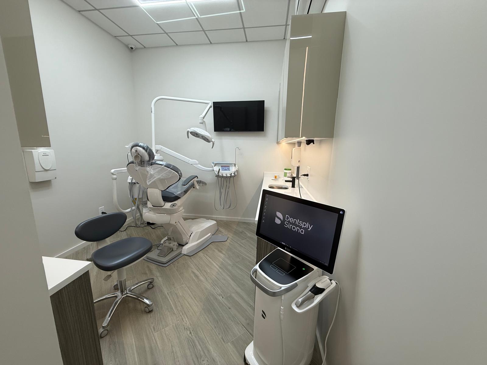 VITAdent Brooklyn Dental Group Image