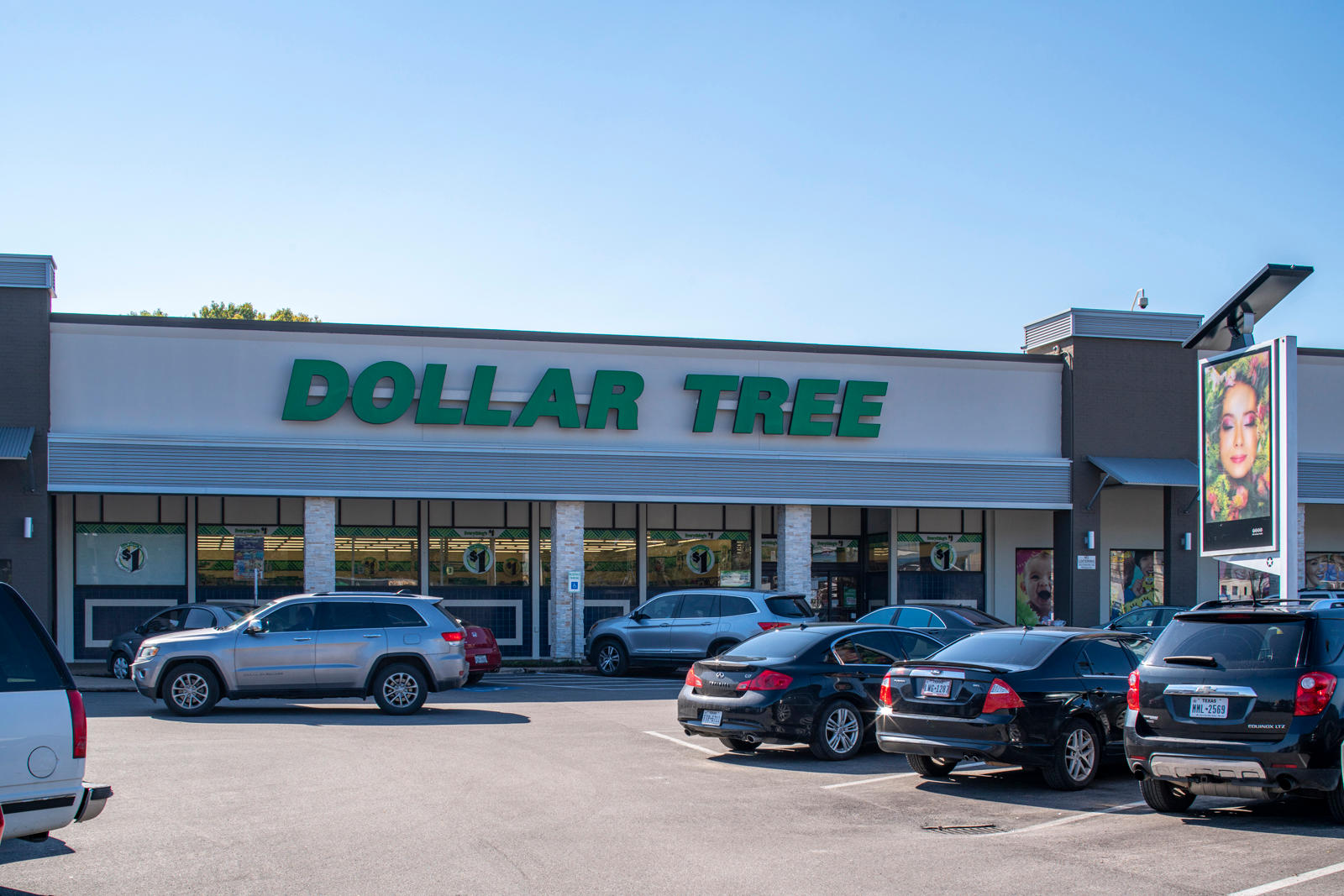 Dollar Tree at Tanglewilde Center Shopping Center