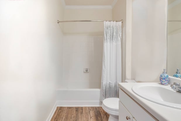 Images Estancia Apartments