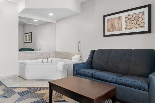 Images Best Western Plus Flint Airport Inn & Suites