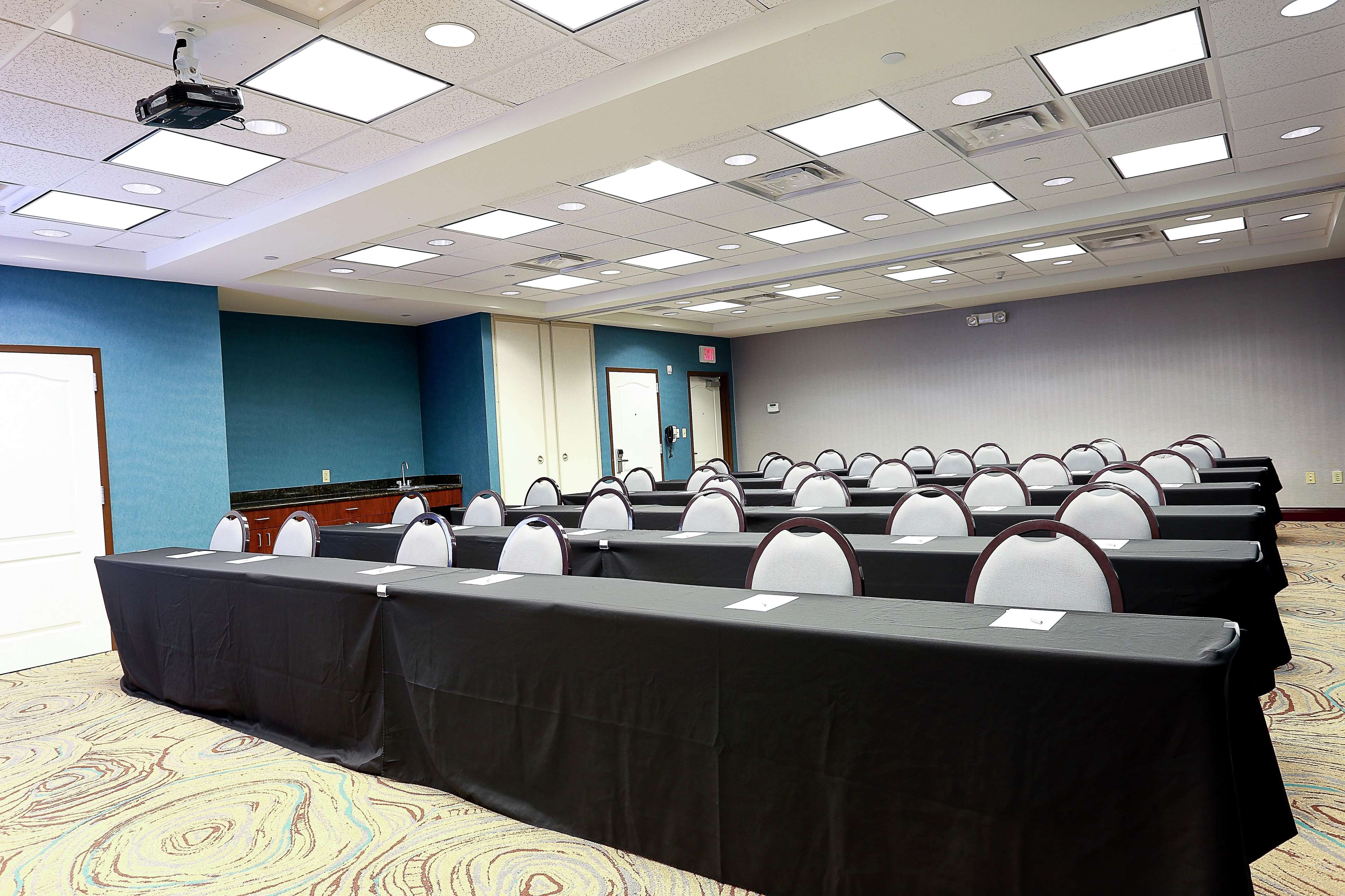 Hampton Inn & Suites Tampa-Wesley Chapel Photo