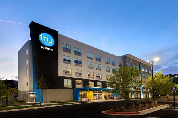 Images Tru by Hilton Atlanta Galleria Ballpark