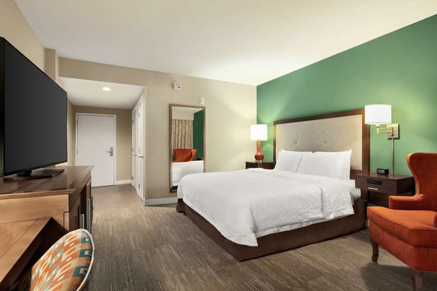 Images Hampton Inn & Suites New Orleans-Convention Center