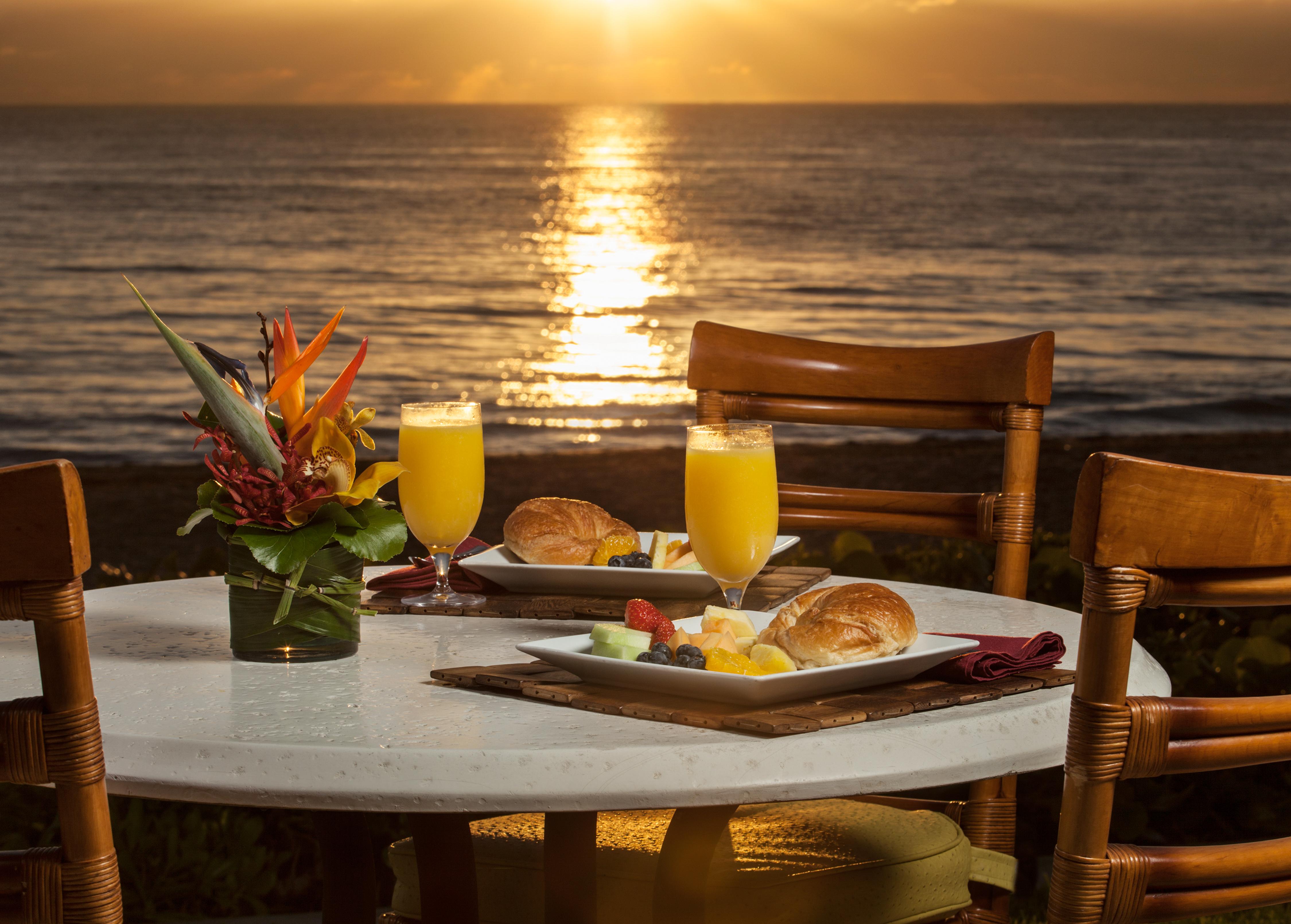 Latitudes - Delray Sands Resort