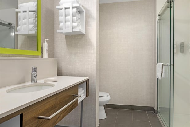 Images Hampton Inn Junction City