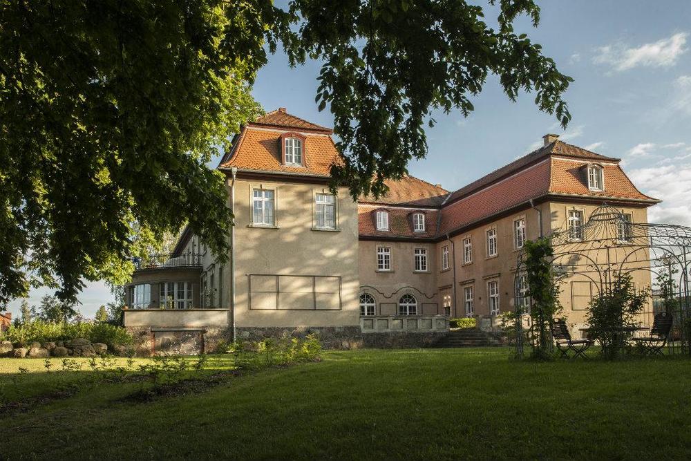 NaturheilGut Karow, Zum Schloss 7 in Lüssow