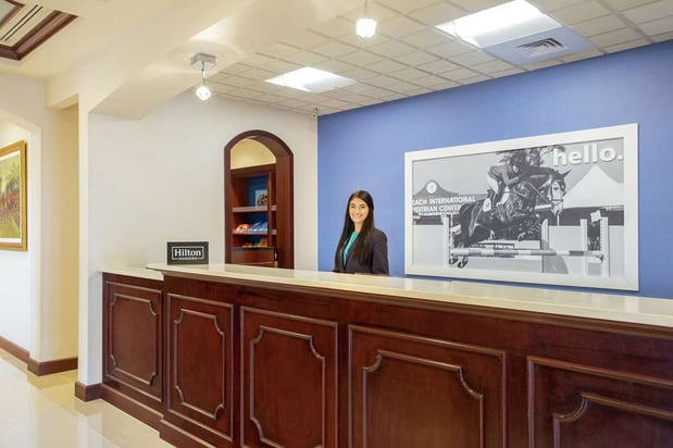 Images Hampton Inn & Suites Wellington