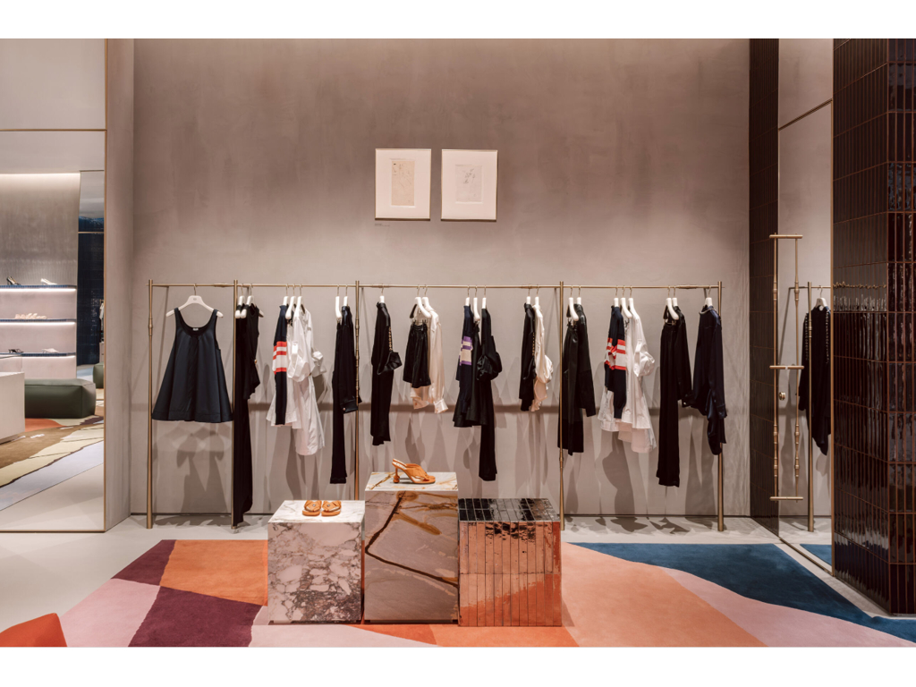 LOEWE - River Oaks District