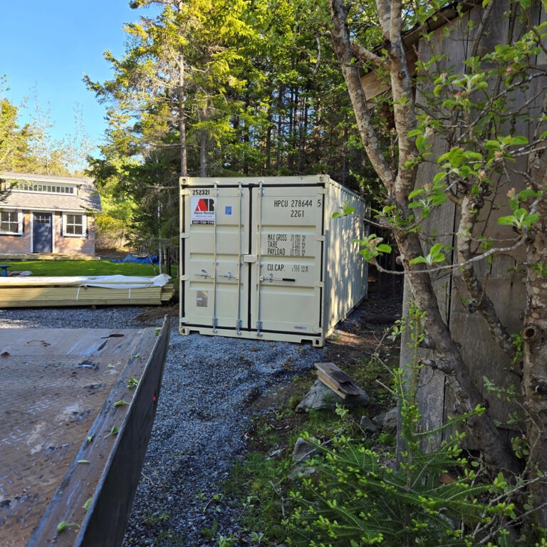 We just dropped off this 20ft storage container rental for a local homeowner’s house remodel project 