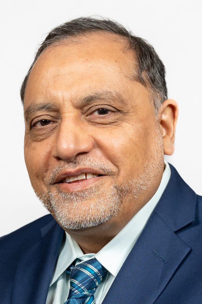 Dr. Aqeel Ahmed Khan, MD