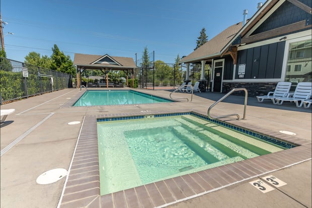 Images Forestplace Apartment Homes