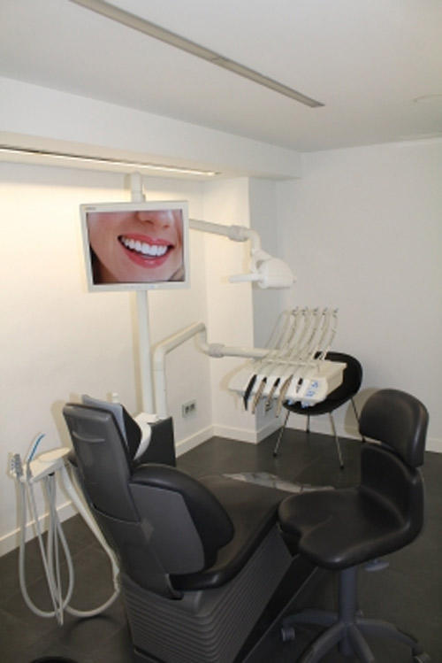 Images Clínica Dental Ángel Ortega Zaforteza