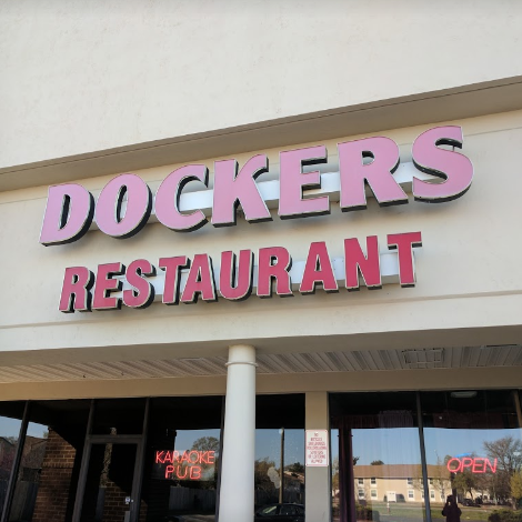 Docker's Karaoke Pub