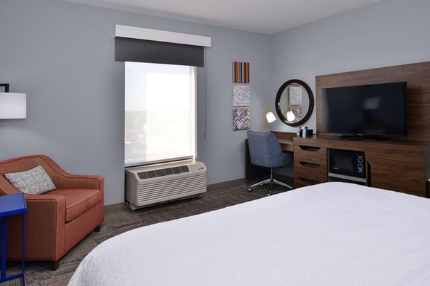 Images Hampton Inn Kansas City Northeast