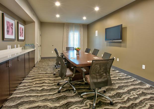 Images Staybridge Suites Plano - Richardson Area by IHG