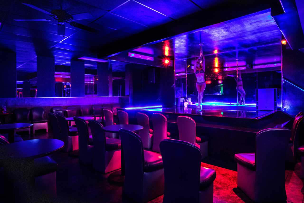 Blue Moon Gentlemen's Club, Phoenix Arizona (AZ) - LocalDatabase.com