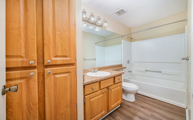 Images MAA Oak Grove