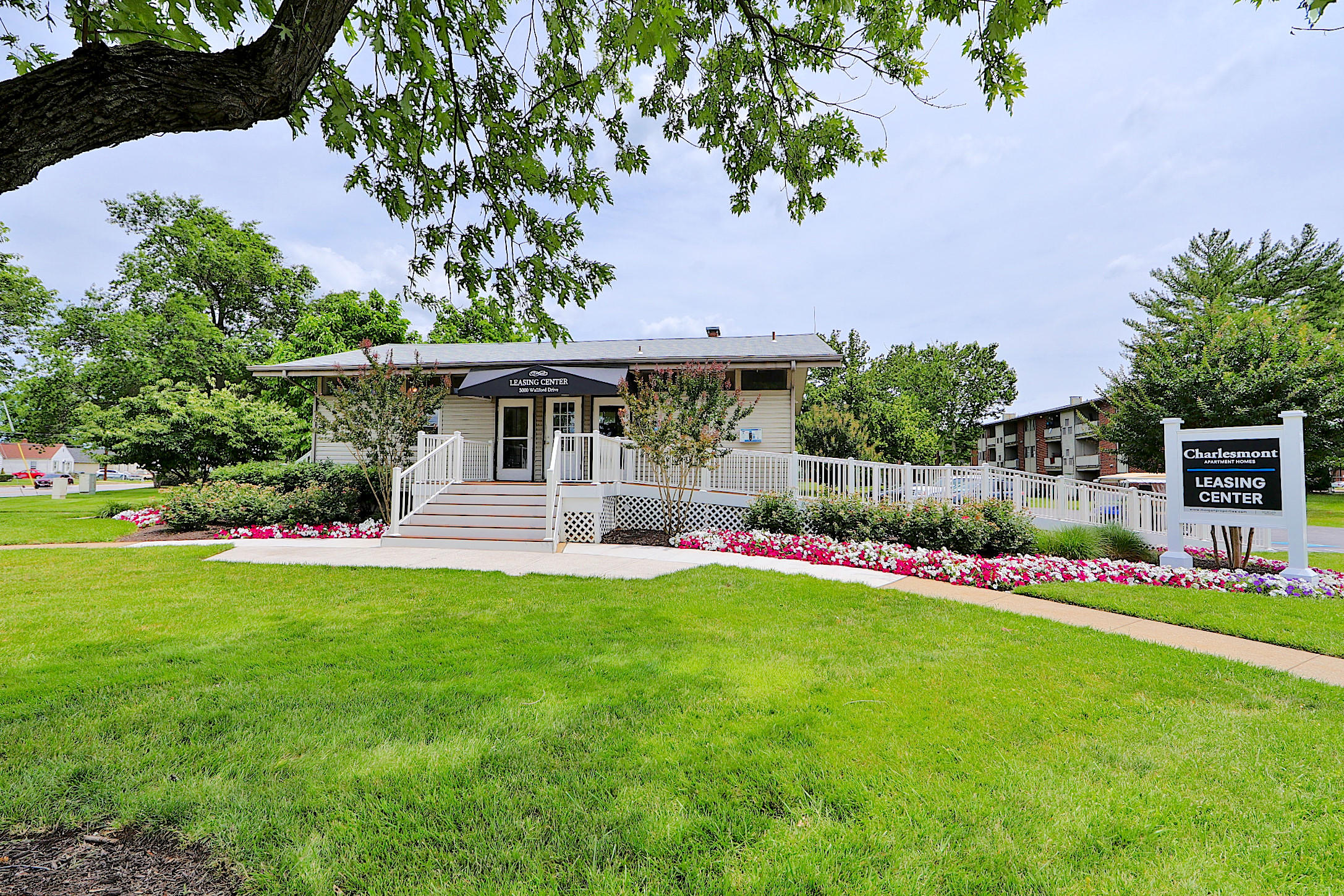 Charlesmont Apartment Homes Photo